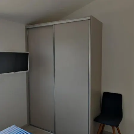 Hannes * Peroj
